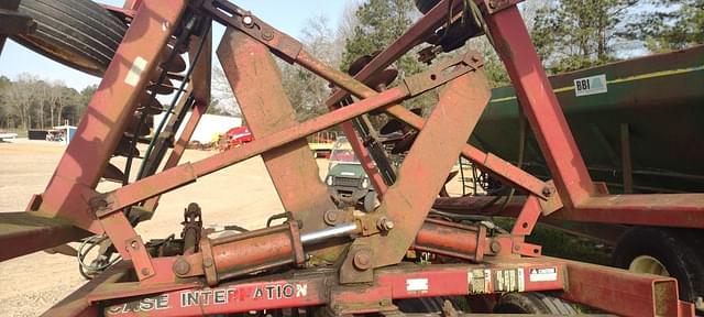 Image of Case 496 equipment image 3