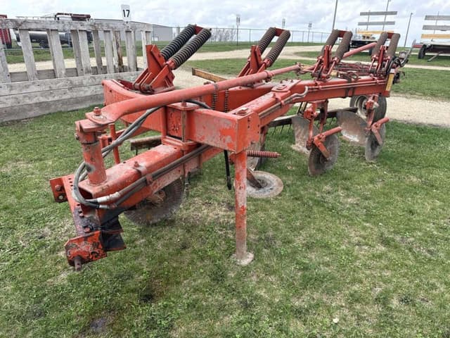 Image of Case IH 500 equipment image 1