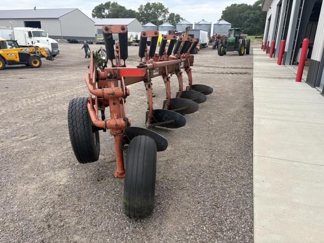 Image of Case IH 500 equipment image 4
