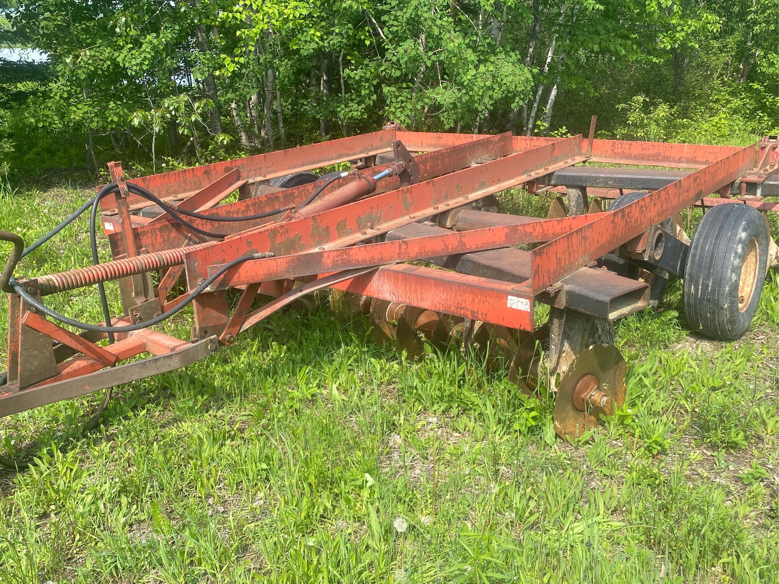 SOLD - Case 501 disk Tillage with --- In | Tractor Zoom