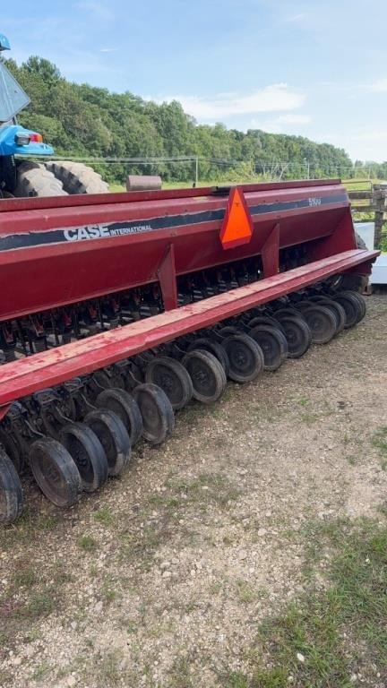Image of Case IH 5100 equipment image 1