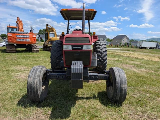 Image of Case IH 5130 equipment image 1