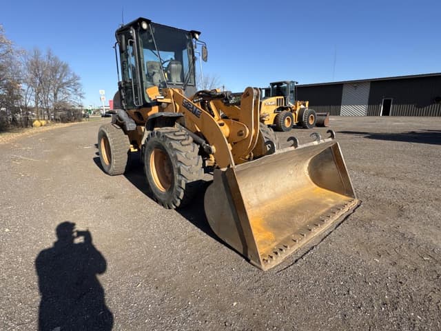 Image of Case 521E equipment image 2