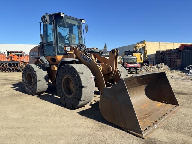 Image of Case 521E equipment image 1