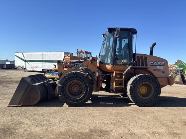 Image of Case 521E equipment image 4