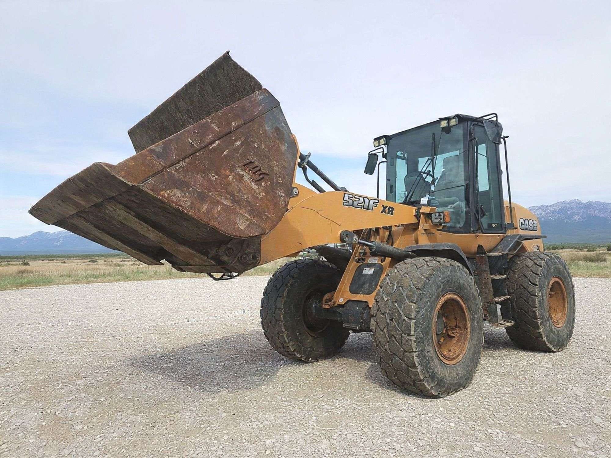 Case 521F Equipment Image0