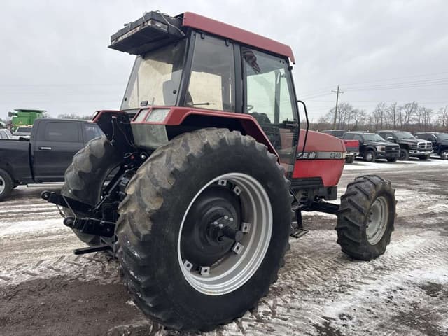 Image of Case IH 5240 equipment image 4
