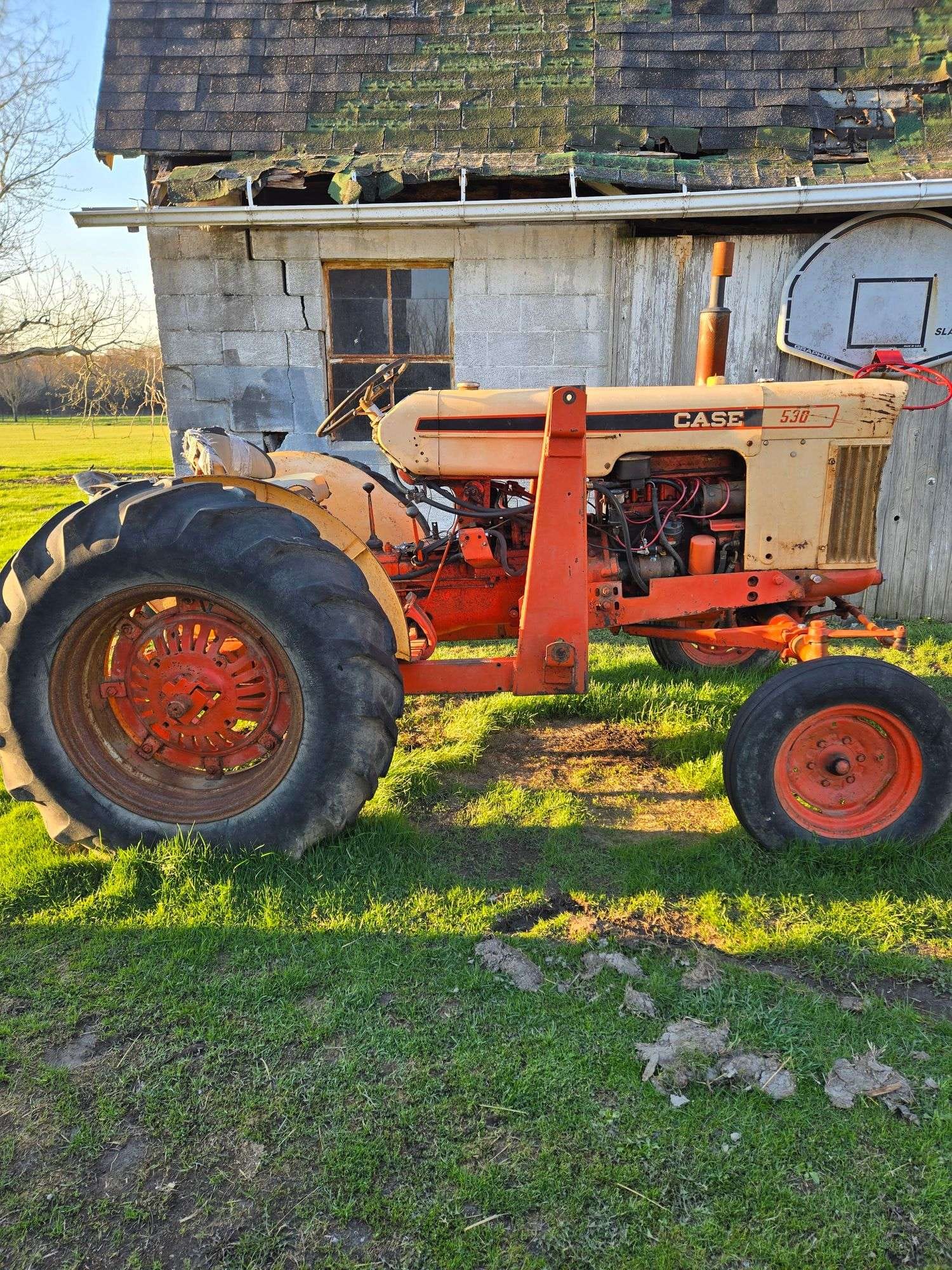 Case 530 Equipment Image0