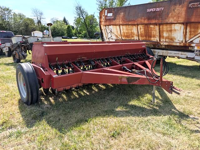 Image of Case IH 5300 equipment image 2