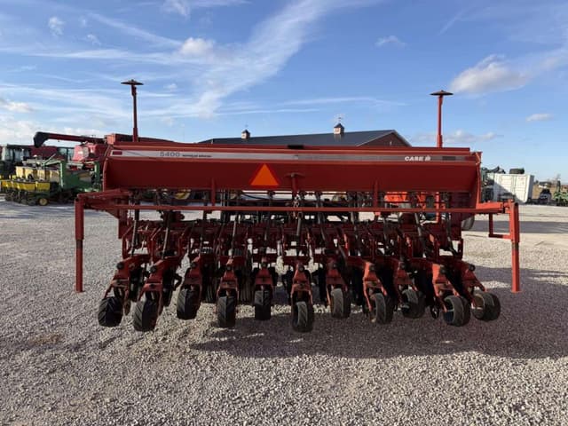 Image of Case IH 5400 equipment image 3