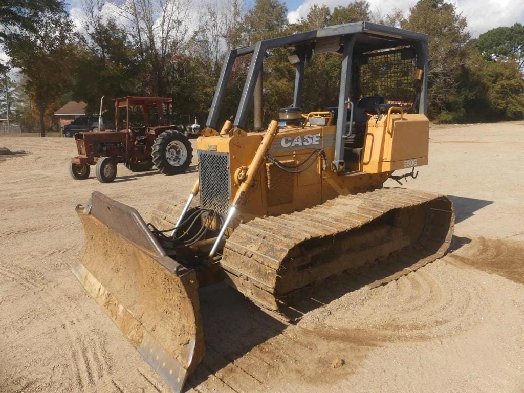 Case 550G Equipment Image0