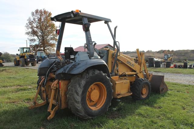 Image of Case 570L XT equipment image 4