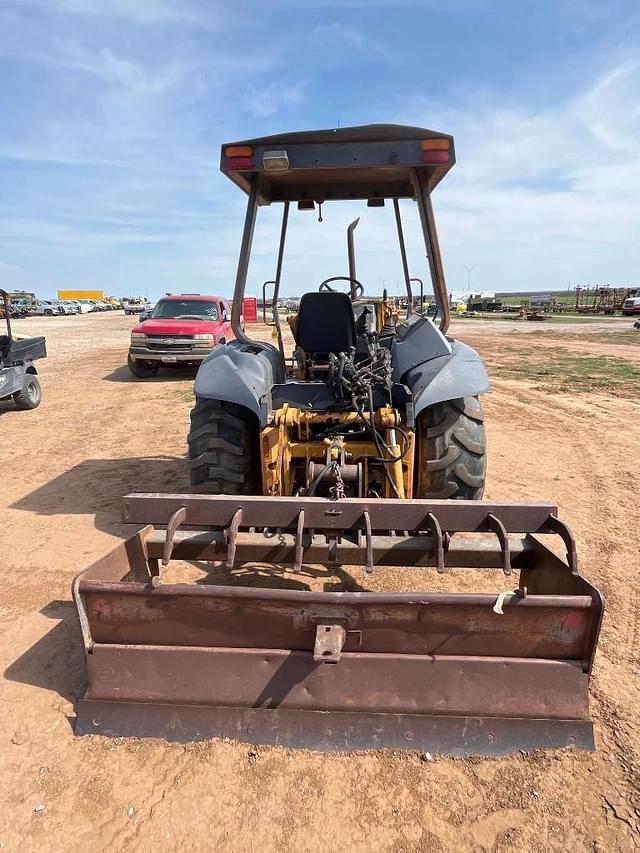 Image of Case 570LXT equipment image 4