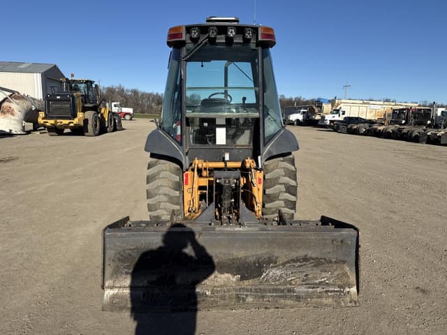 Image of Case 570MXT equipment image 3