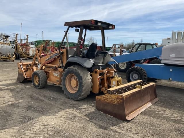 Image of Case 570MXT equipment image 4