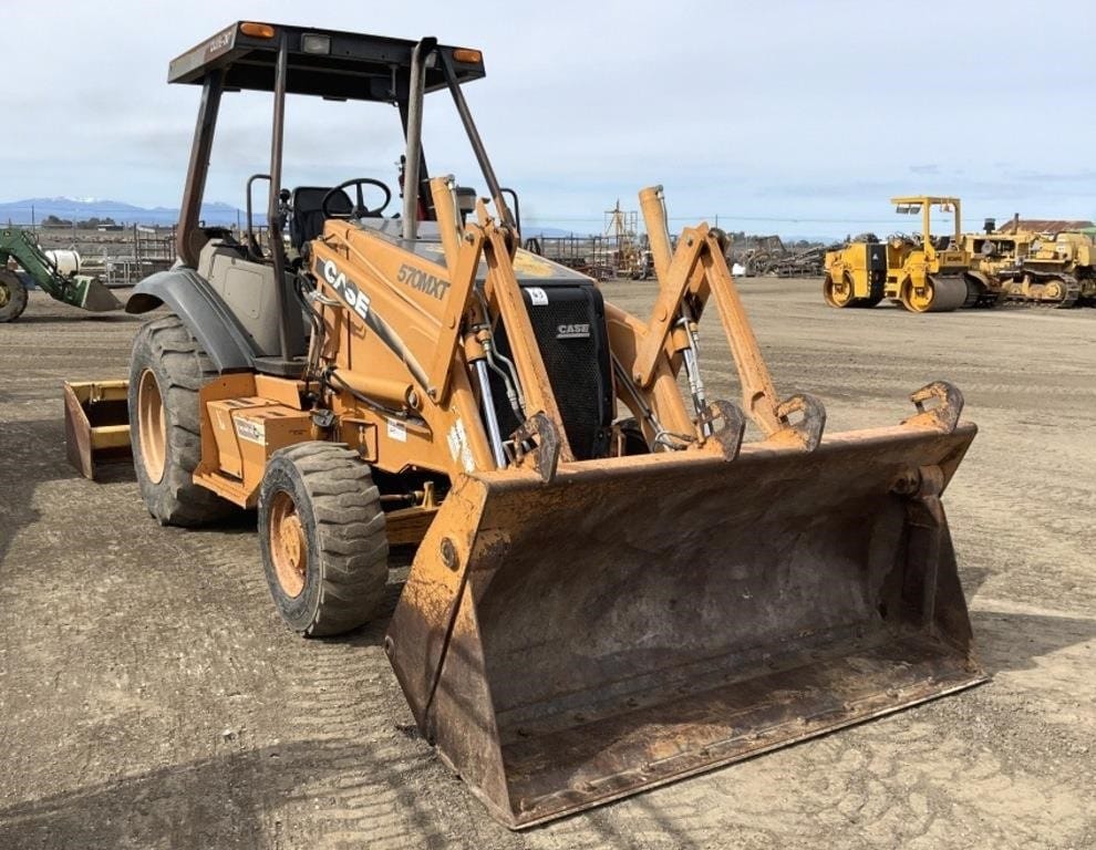 Case 570MXT Equipment Image0