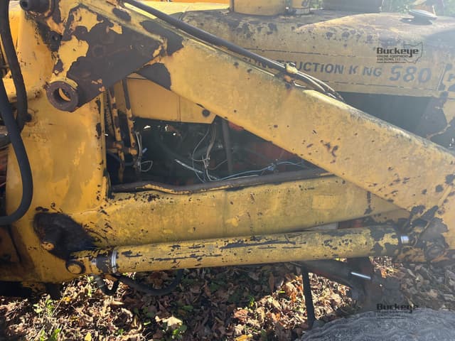 Image of Case 580 equipment image 3