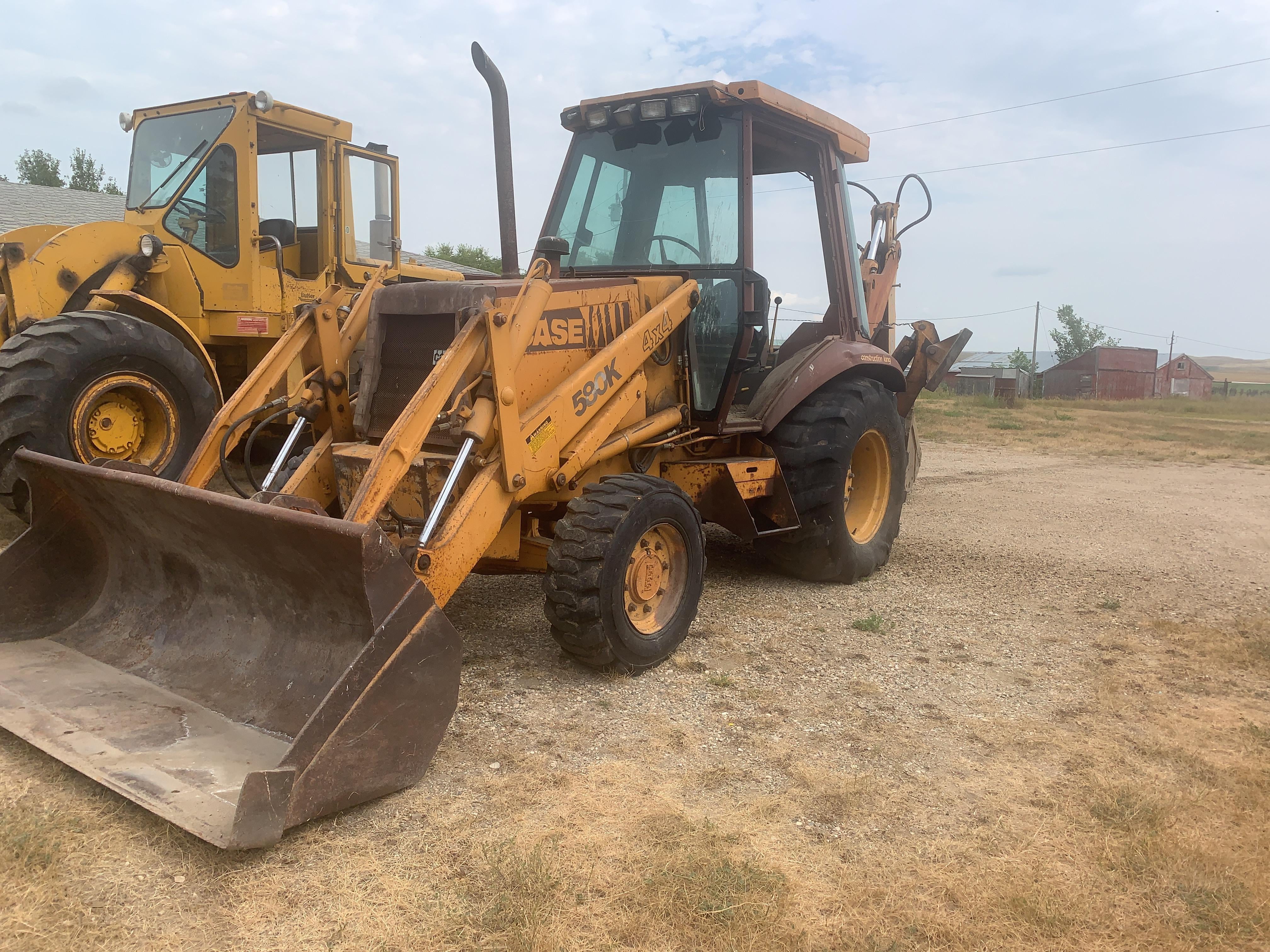 Case 580K Equipment Image0