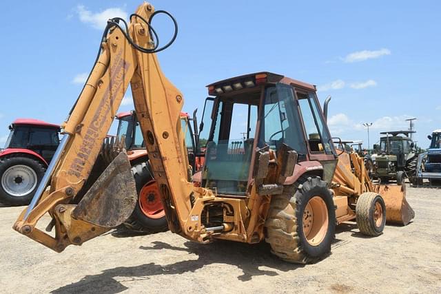 Image of Case 580 Super K equipment image 2