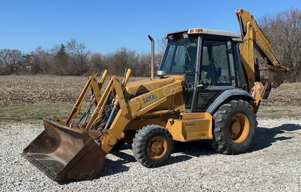 Case 580 Super L Equipment Image0