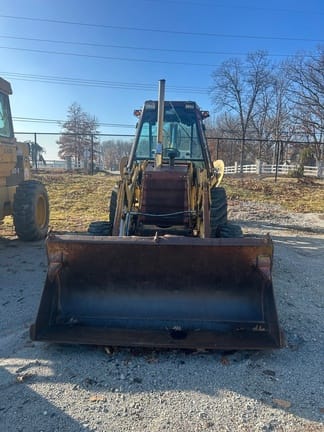 Case 580 Super E Equipment Image0
