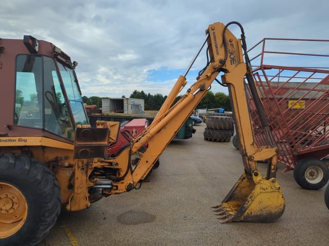 Image of Case 580 Super E equipment image 3