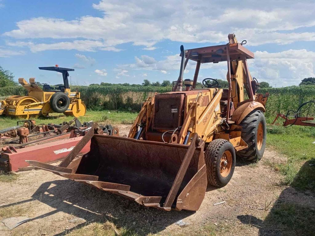 Main image Case 580 Super K