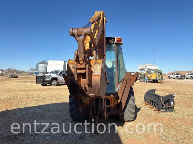 Image of Case 580 Super L equipment image 4