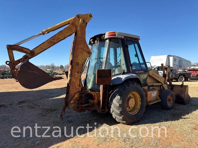 Image of Case 580 Super L equipment image 3