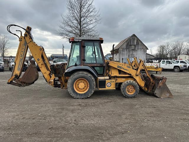 Image of Case 580 Super L equipment image 3