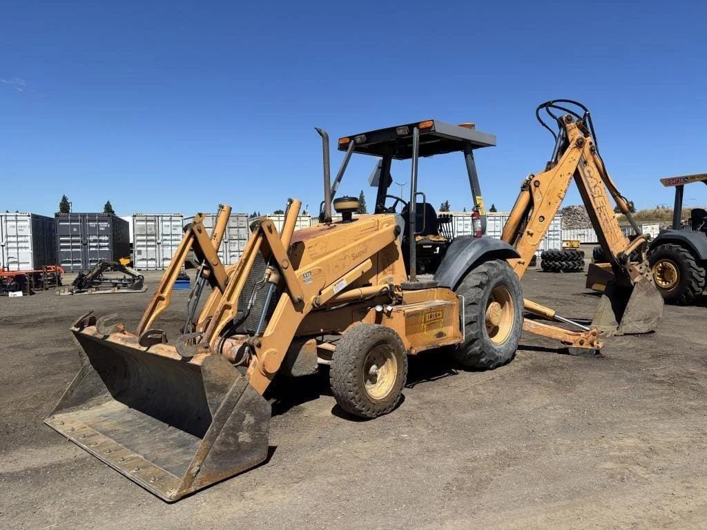 Case 580 Super L Equipment Image0