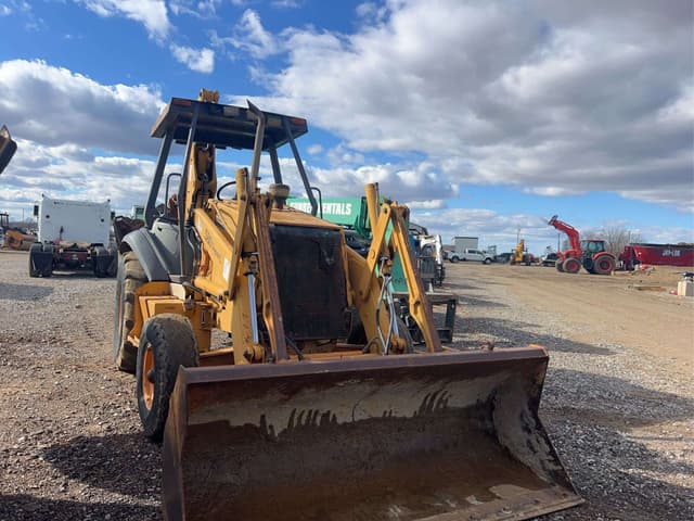 Image of Case 580 Super L equipment image 4