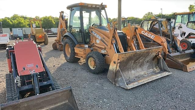 Image of Case 580 equipment image 2