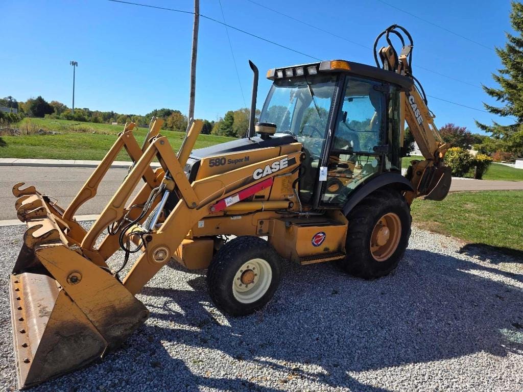 Case 580 Super M Equipment Image0
