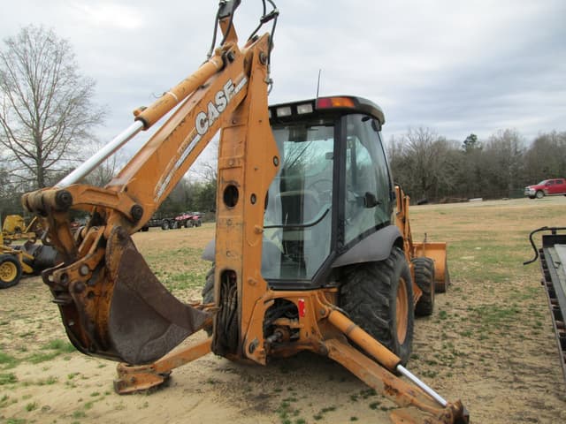 Image of Case 580 Super M Series 2 equipment image 2