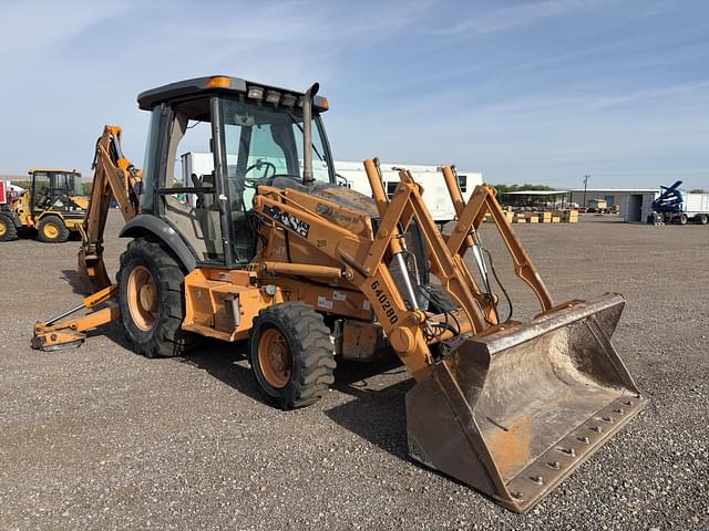 Image of Case 580 Super M Series 2 equipment image 3
