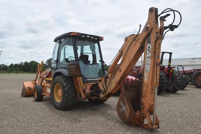 Image of Case 580 Super M Series 2 equipment image 1
