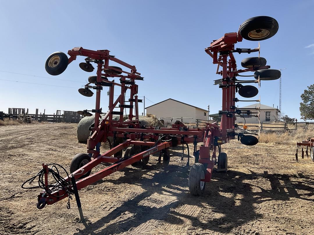 Image of Case IH 5800 Primary image