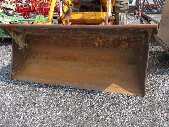 Image of Case 580B equipment image 3