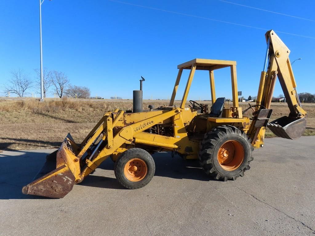 SOLD - Case 580B Construction Backhoe Loaders | Tractor Zoom