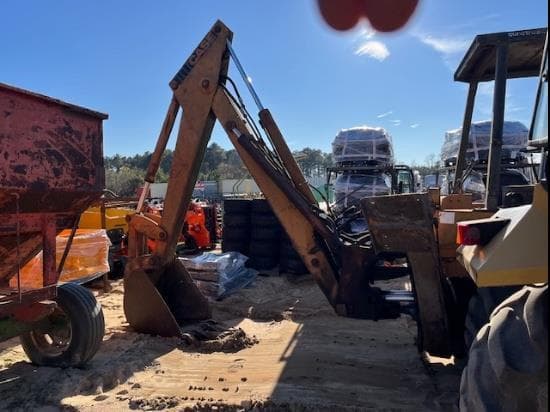 Image of Case 580C equipment image 4