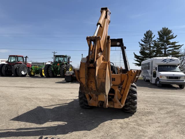 Image of J.I. Case 580C equipment image 4