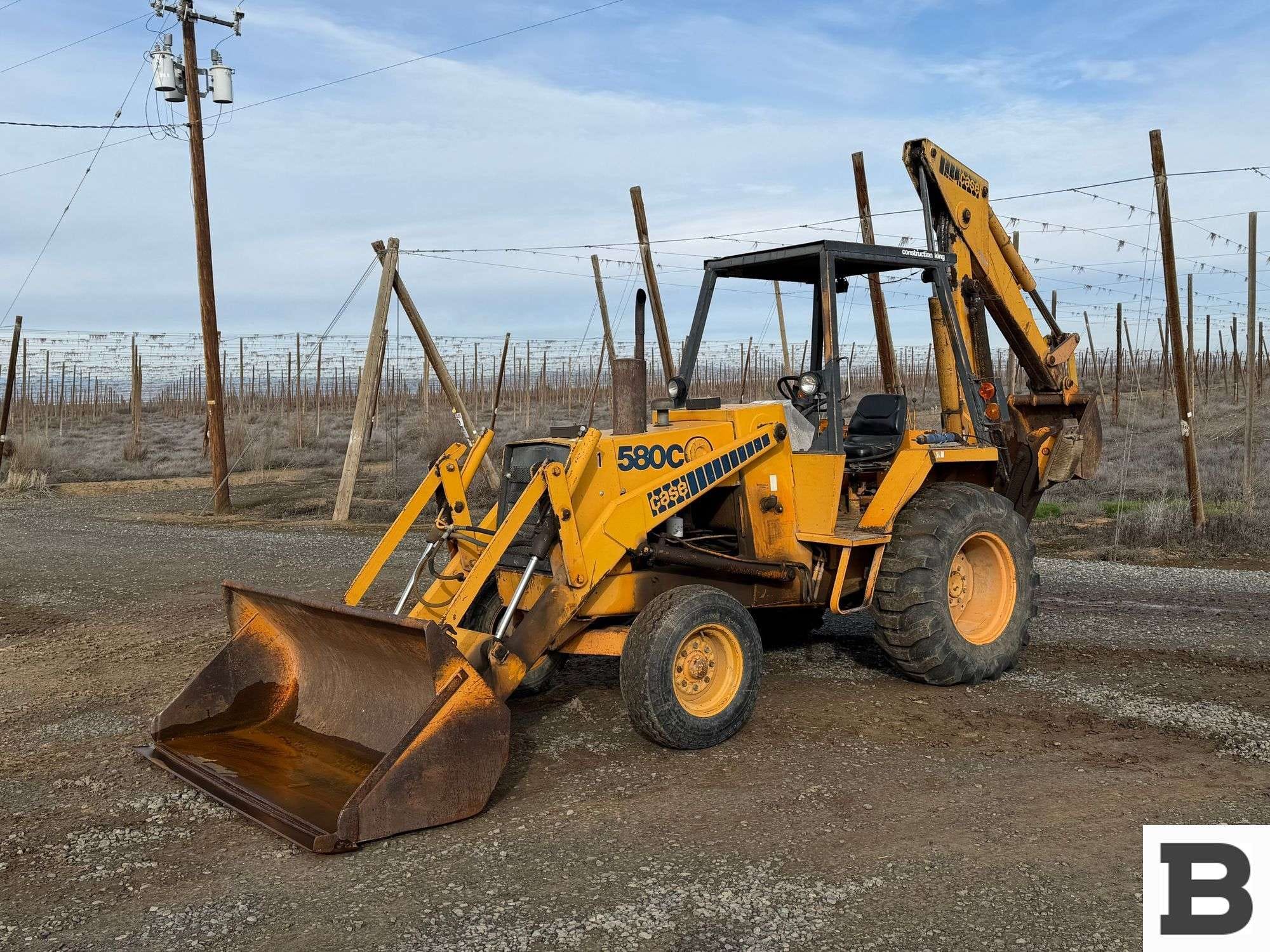 Case 580C Equipment Image0