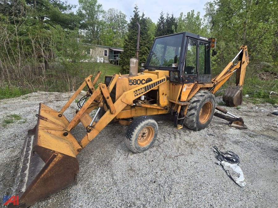 Case 580C Equipment Image0
