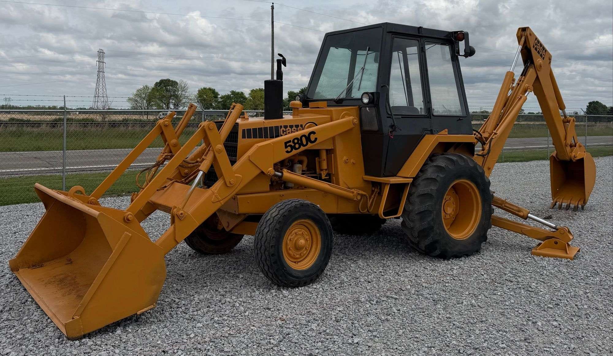 Case 580CK Equipment Image0