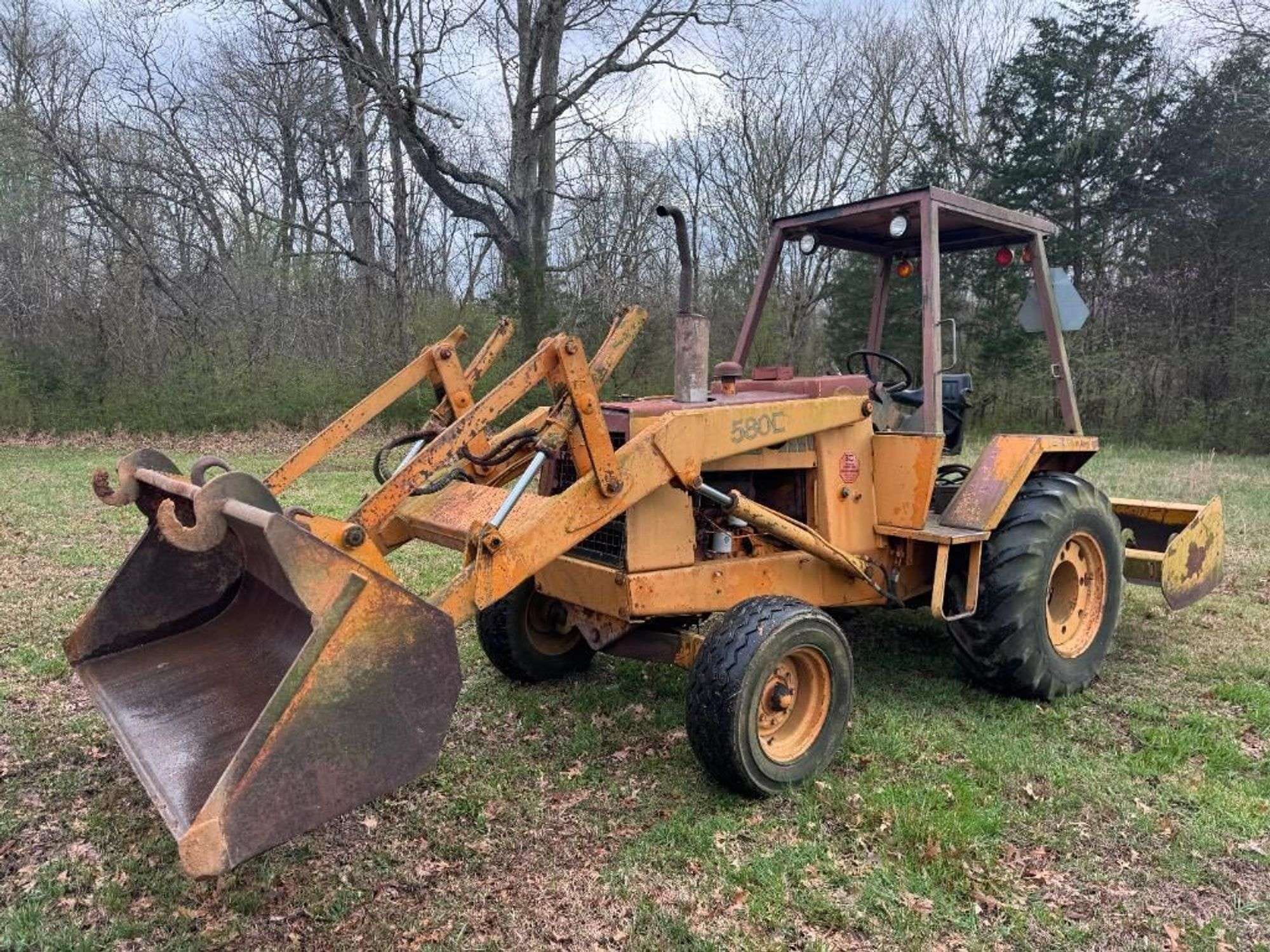 Case 580C Equipment Image0
