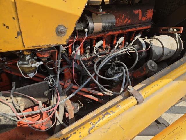 Image of J.I. Case 580CK equipment image 4