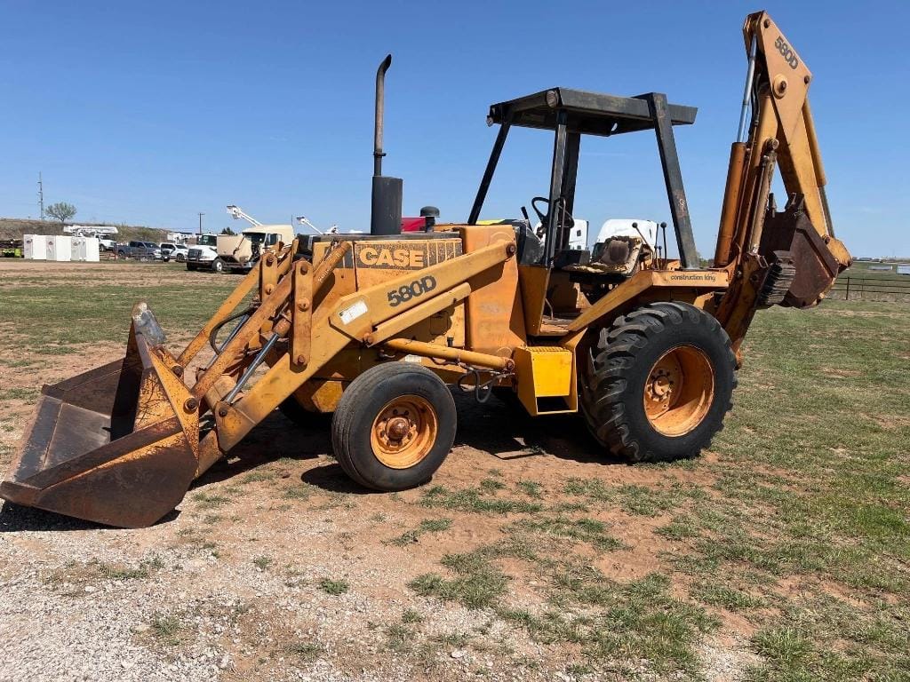 Case 580D Equipment Image0