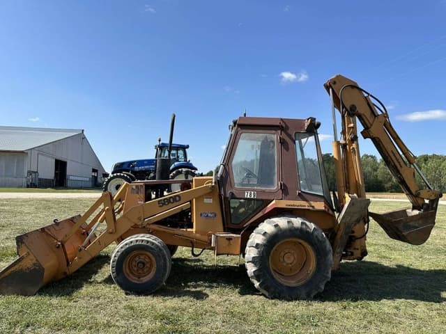 Image of Case 580D equipment image 1