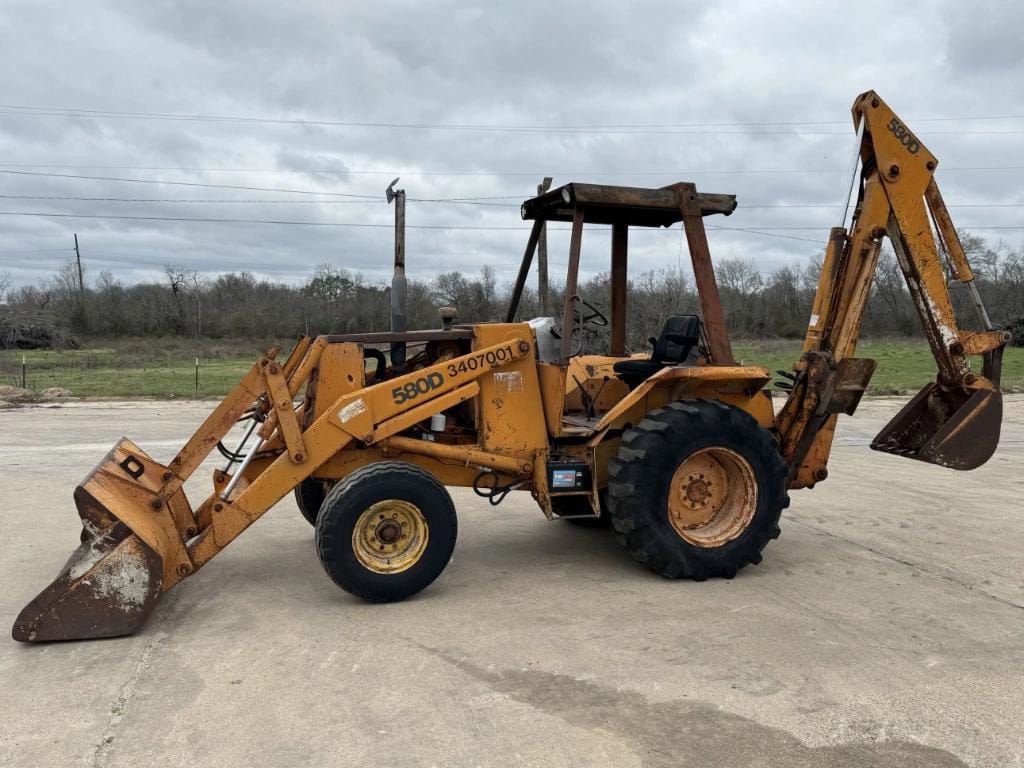 Main image Case 580D